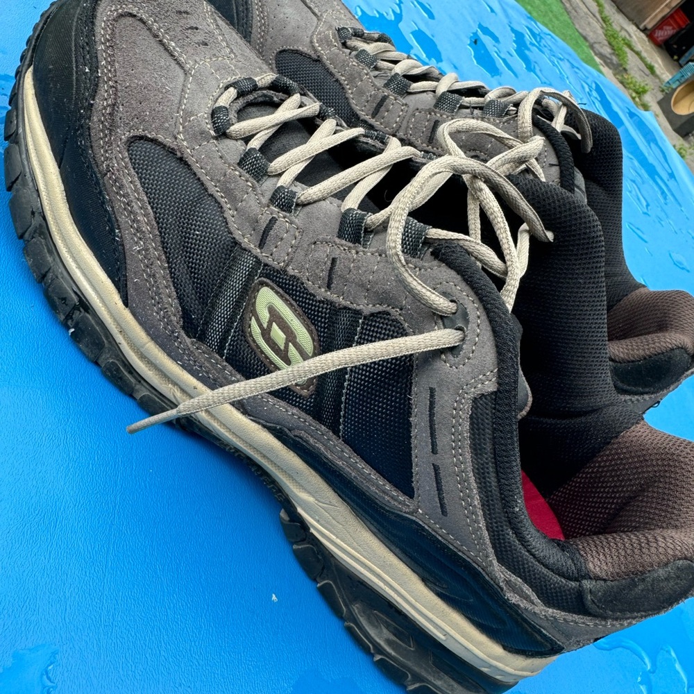 Sketchers Relaxed Fit Slip Resistant Work Boot